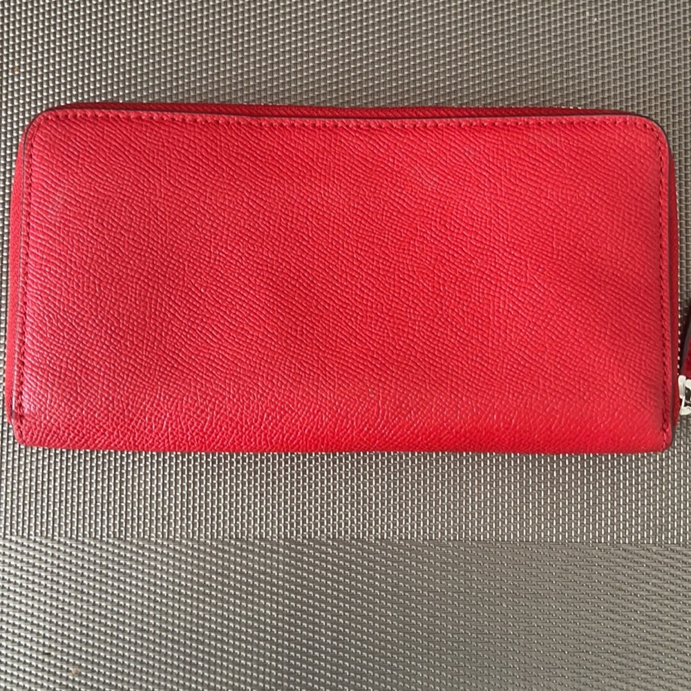 Gorgeous Coach Wallet - Picture 4 of 7